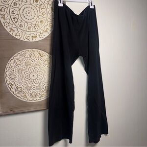 🖤 Victoria’s Secret PINK Cotton Flare Lounge Pants – Black – Size M